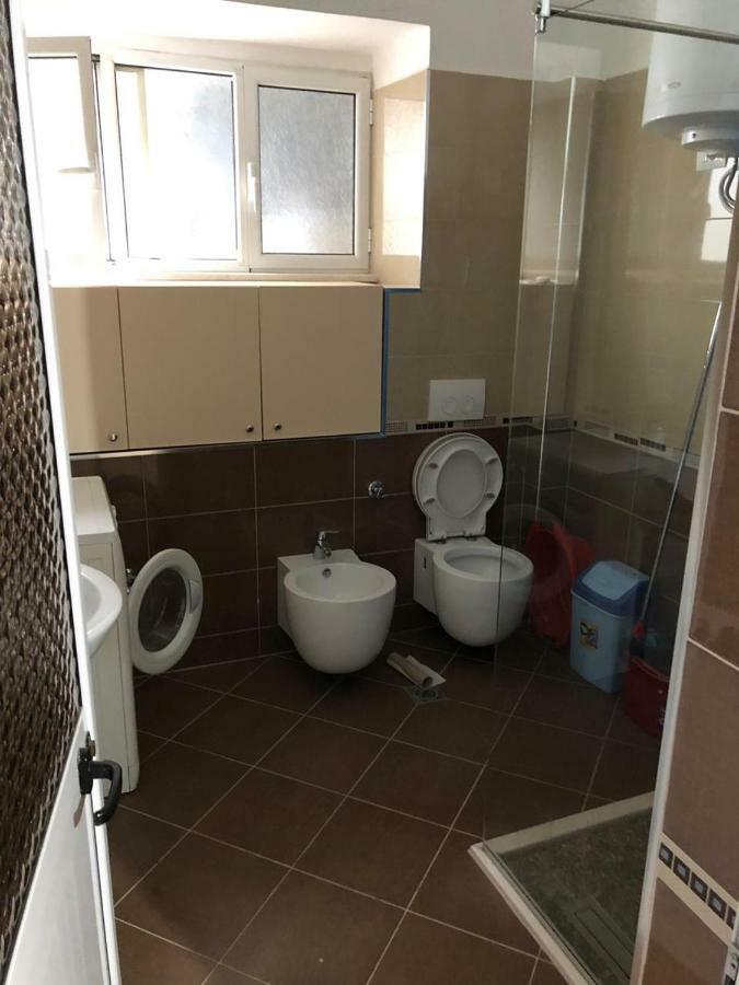 Private Villa Elbasan Bagian luar foto