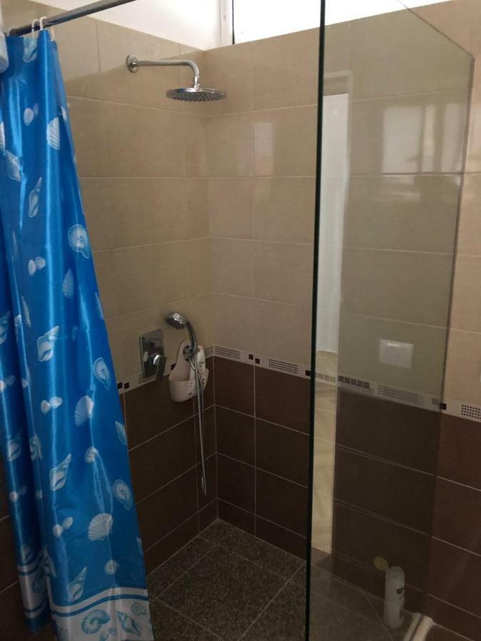 Private Villa Elbasan Bagian luar foto