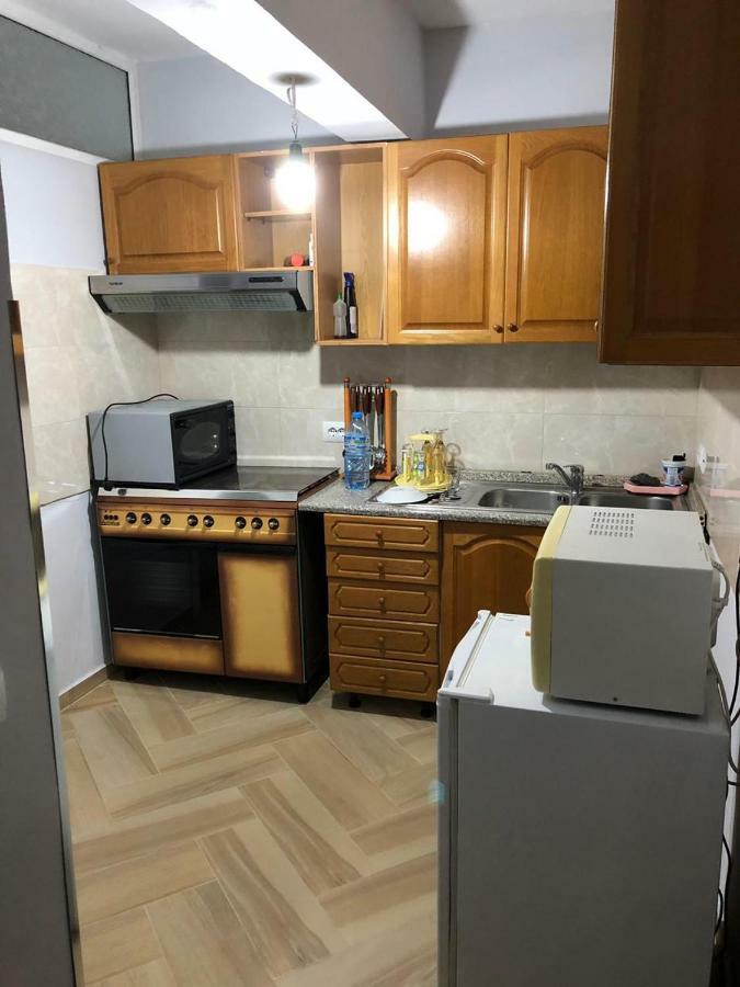 Private Villa Elbasan Bagian luar foto