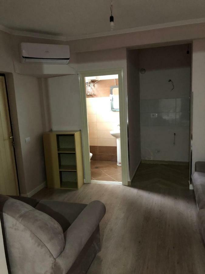 Private Villa Elbasan Bagian luar foto