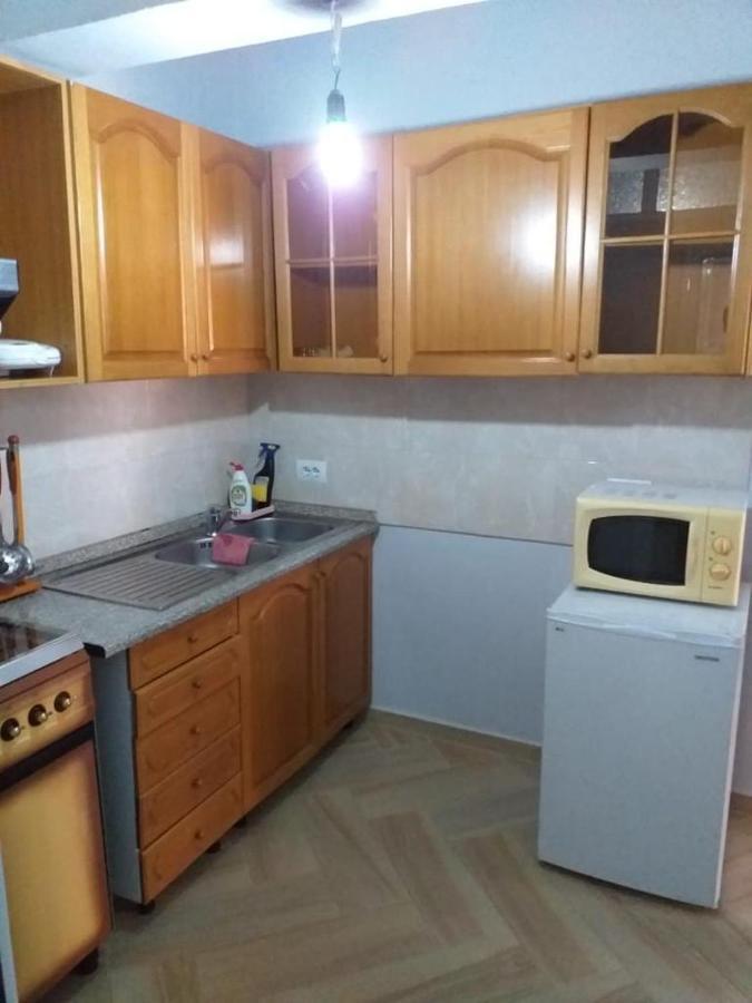 Private Villa Elbasan Bagian luar foto